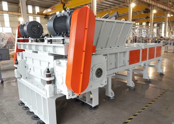 Szablon budynku do recyklingu tworzyw sztucznych JWELL Niszczarka do palet z bębnem bryłowym