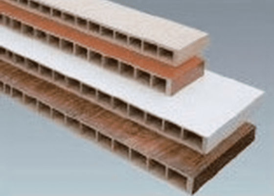 37kw Wpc Board Wood PP PE Plastikowa maszyna do produkcji drzwi