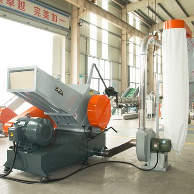 15kw 300KG / H PVC WPC Profile Niszczarka do recyklingu odpadów z tworzyw sztucznych