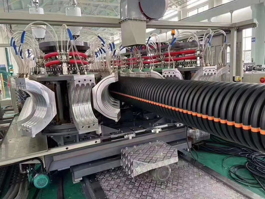 Maszyna do produkcji rur HDPE PP PVC Maszyna do wytłaczania rur Dwc