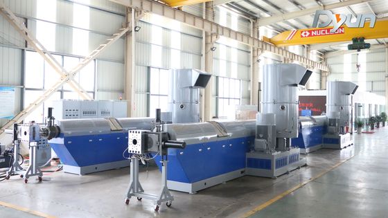 LLDPE HDPE OPP Recykling folii Trzy zintegrowany granulator maszynowy